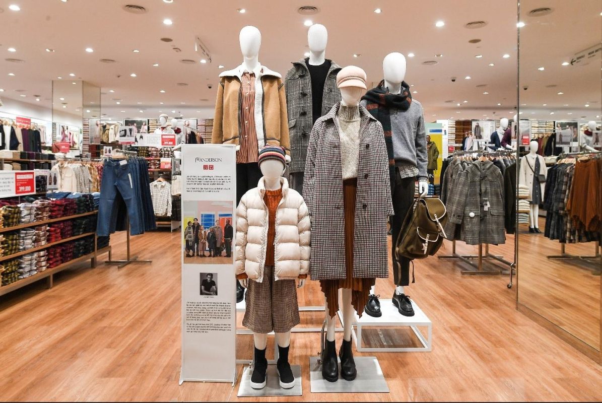Cửa hàng quần áo Uniqlo