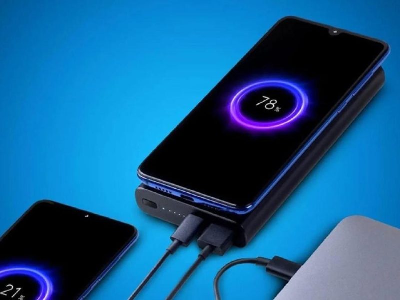 Sạc pin điện thoại Samsung rồi hãy thử khởi động lại