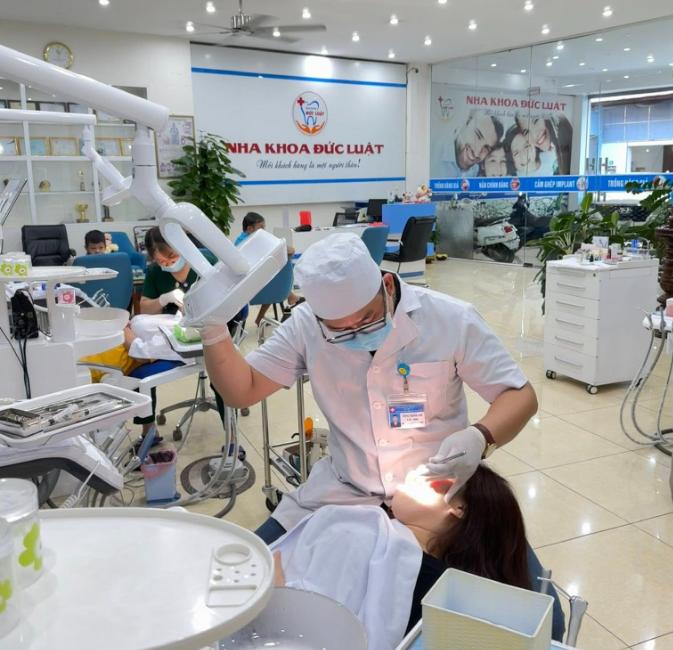 Nha khoa Đức Luật