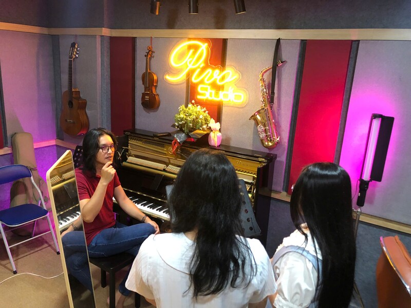 Khóa học thanh nhạc cùng thầy Đoàn Hữu Đức