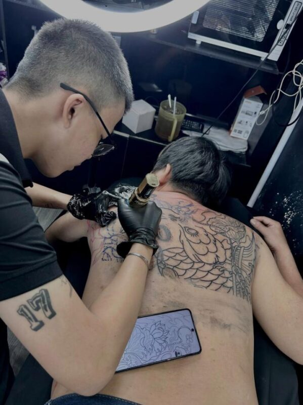 Xăm hình nghệ thuật tại Mai Hùng Tattoo - Cá Mặp Xăm