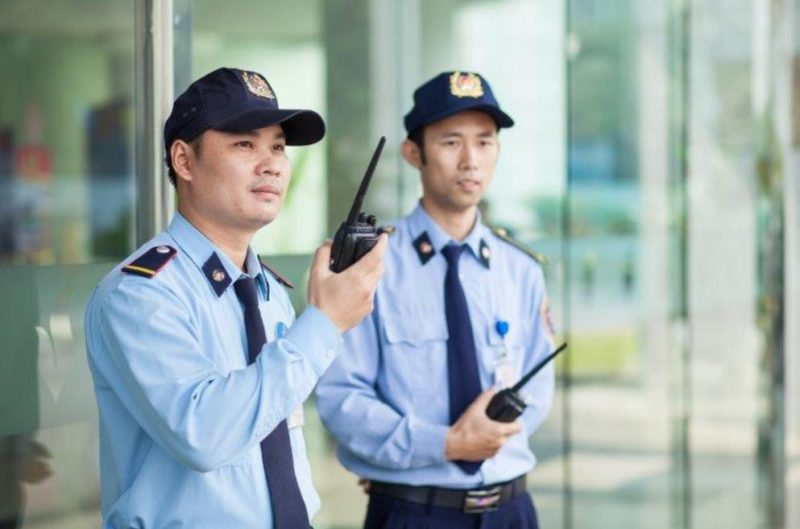 Bảo vệ nội bộ và bảo vệ dịch vụ