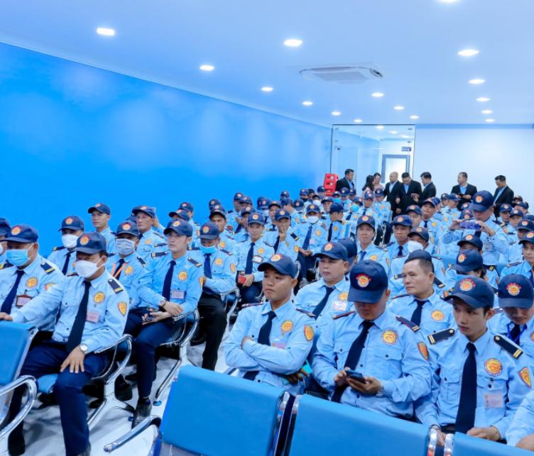 Công ty Bảo vệ Lê Long